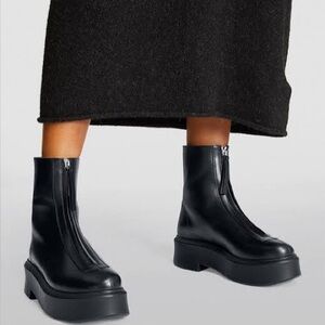 Black Leather Zipper Boots